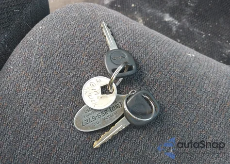 2000 GMC Sierra 1500 Sl from USA, damaged, VIN 1GTEC14V6YZ129389